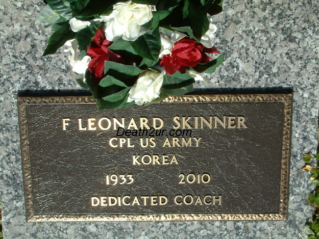 Skinner, Leonard M. -  (en)